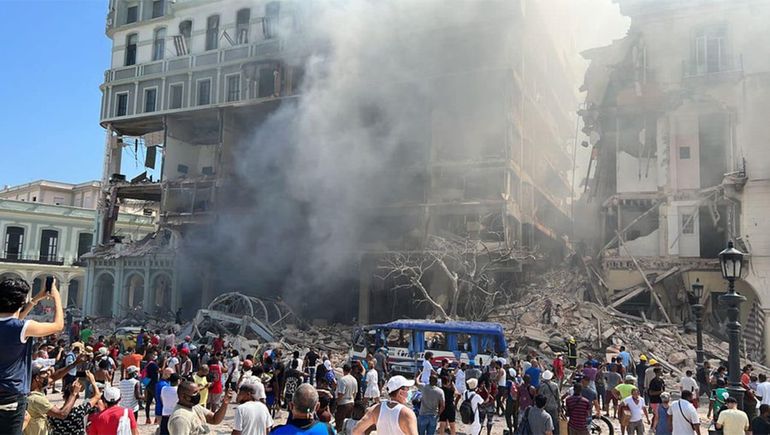 Al menos 8 muertos y numerosos heridos en la explosión de un hotel de La Habana