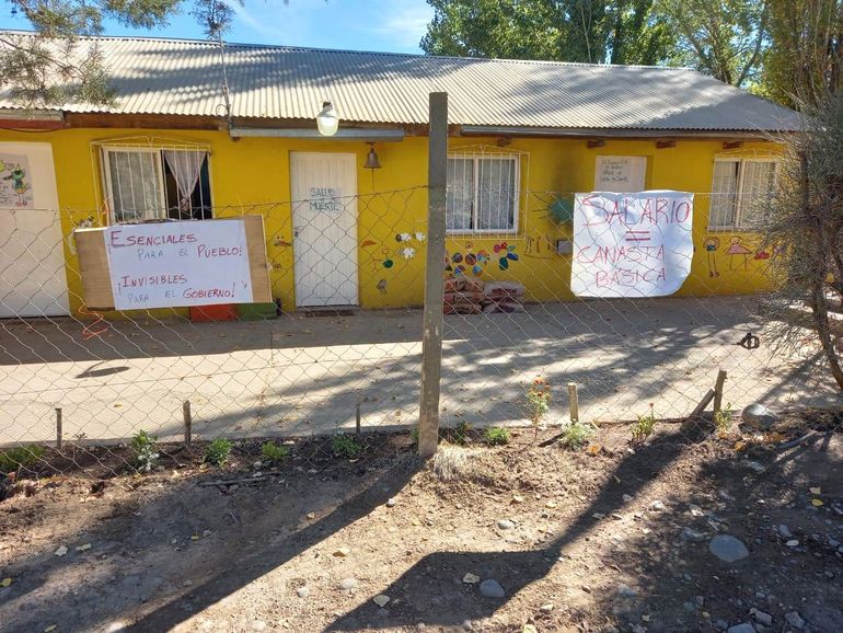 Piden terminar el edificio de la escuela rural del paraje Huaraco