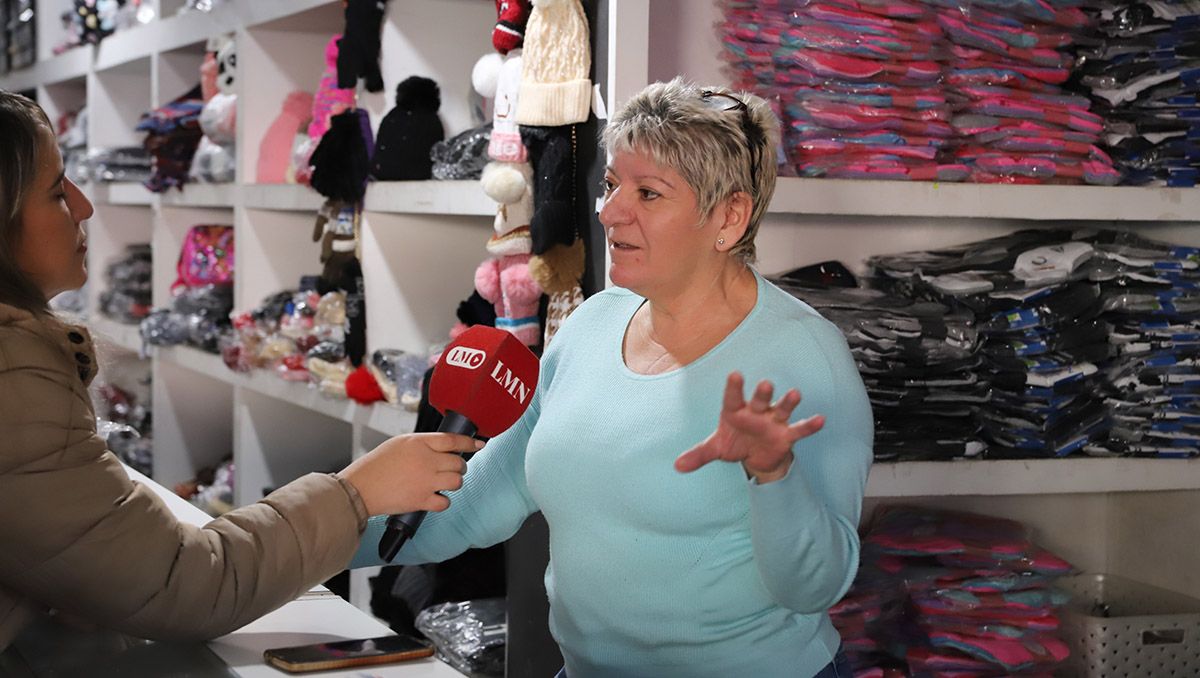 Revender ropa es un boom en Neuquén: los increíbles precios que se encuentran en el bajo