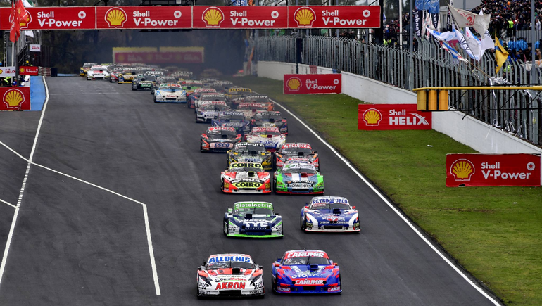 Turismo Carretera: gran carrera con buen marco de público en Buenos Aires.&nbsp;