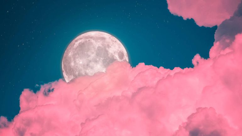 En el undécimo mes del año, el calendario lunar sobresale por la presencia de una superluna, tradicionalmente conocida como la Luna del Castor. En el undécimo mes del año, el calendario lunar sobresale por la presencia de una superluna, tradicionalmente conocida como la Luna del Castor.