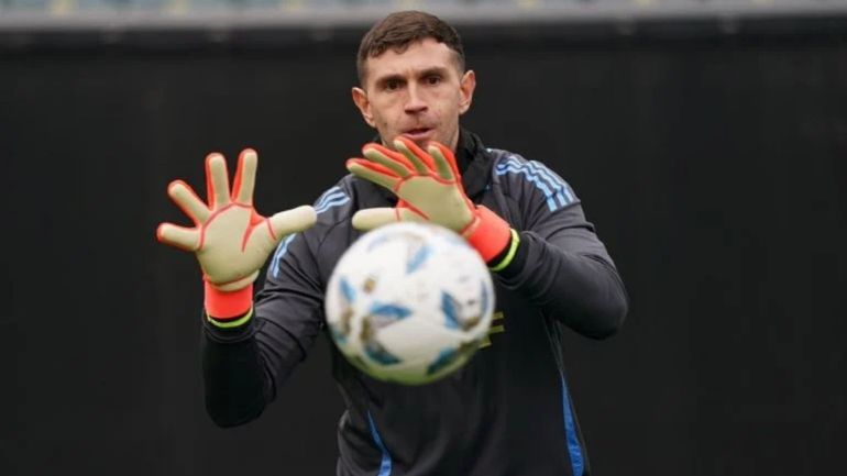 El Dibu Martínez jugará los Juegos Olímpicos El Dibu Martínez jugará los Juegos Olímpicos