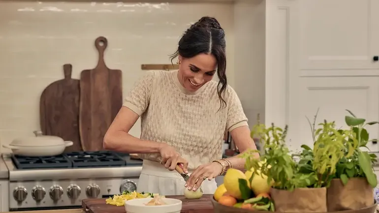 El postre de Navidad de Meghan Markle: el paso a paso de esta receta fresca y visualmente atractiva