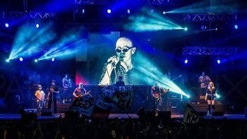 Los Fundamentalistas del Aire Acondicionado y el Indio Solari anunciaron show en Comodoro Rivadavia. Los Fundamentalistas del Aire Acondicionado y el Indio Solari anunciaron show en Comodoro Rivadavia.