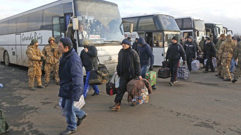 Entre ucranianos y prorrusos
