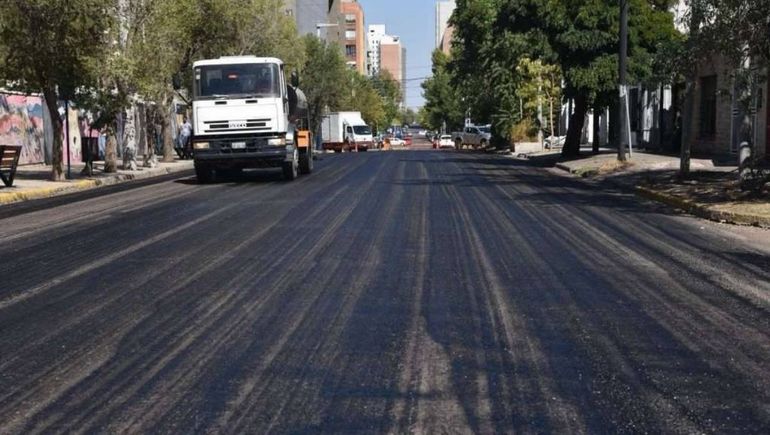 Comienza la repavimentación de troncales en el este de Neuquén