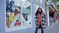 dejo su trabajo en el banco y abrio un novedoso local de ropa: quiero mostrar diversidad