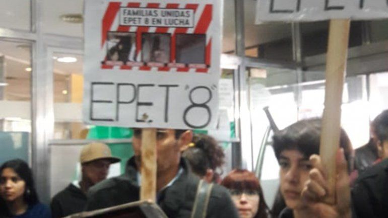 Mejoras edilicias: estudiantes dicen que se van con las manos vacías del CPE