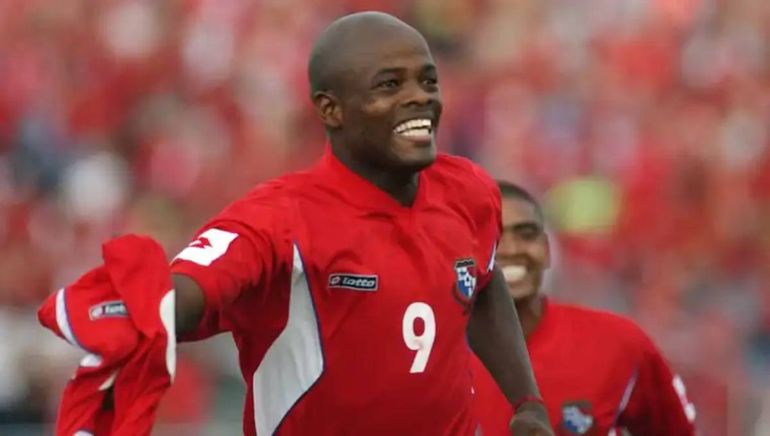 Estuvo en el ascenso argentino y hoy vuelve como entrenador al Monumental