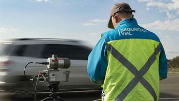 Es fundamental revisar la legalidad de las fotomultas antes de abonarlas. Es fundamental revisar la legalidad de las fotomultas antes de abonarlas.