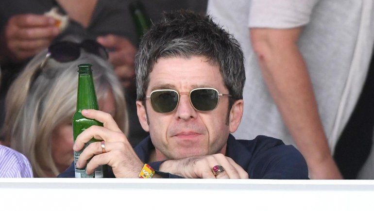 Noel Gallagher se niega a usar barbijo