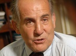 Jorge Dillon, consideró que no hay riesgos sanitarios para la Patagonia si se abre la barrera sanitaria. Jorge Dillon, consideró que no hay riesgos sanitarios para la Patagonia si se abre la barrera sanitaria.