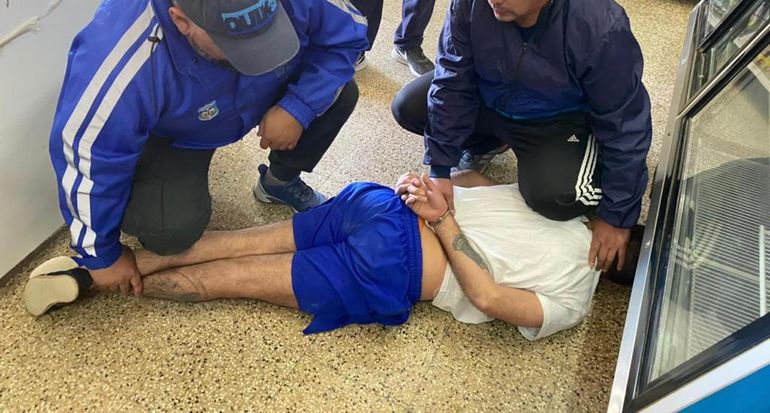 Pasión, fútbol y almacén: los detalles de la caída de San La Muerte