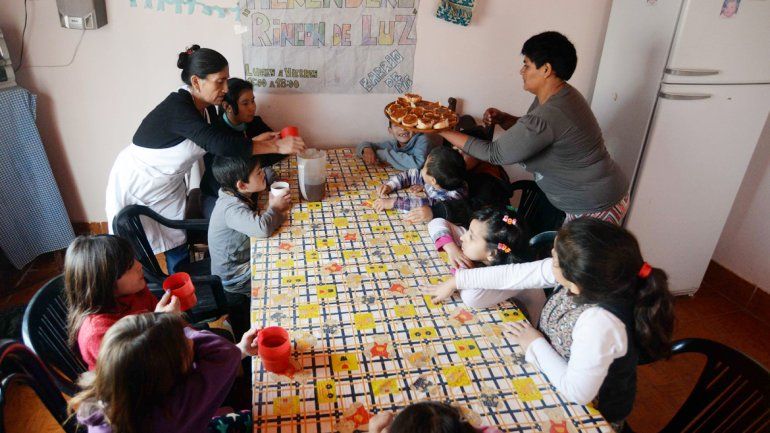 El merendero Rincón de Luz asiste a decenas de chicos de los sectores más humildes.