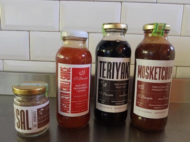 Sal de hongos, mosqueta chili, teriyaki y mosketchup, con bases de productos cordilleranos.