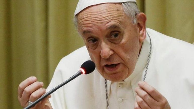 El papa Francisco retó a los padres que evitan bautizar a sus hijos de niños
