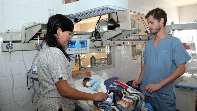 Los principales hospitales públicos recibirán nueva aparatología este mes.