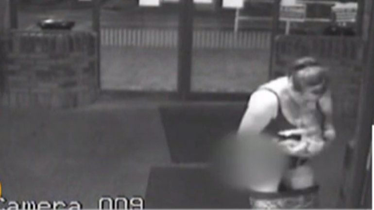 En menos de un minuto, tuvo a su bebé en la puerta del hospital