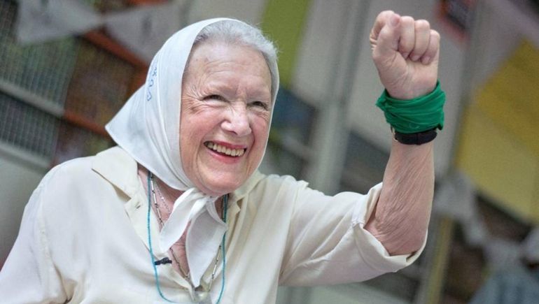 Falleció la titular de Madres de Plaza de Mayo, Nora Cortiñas