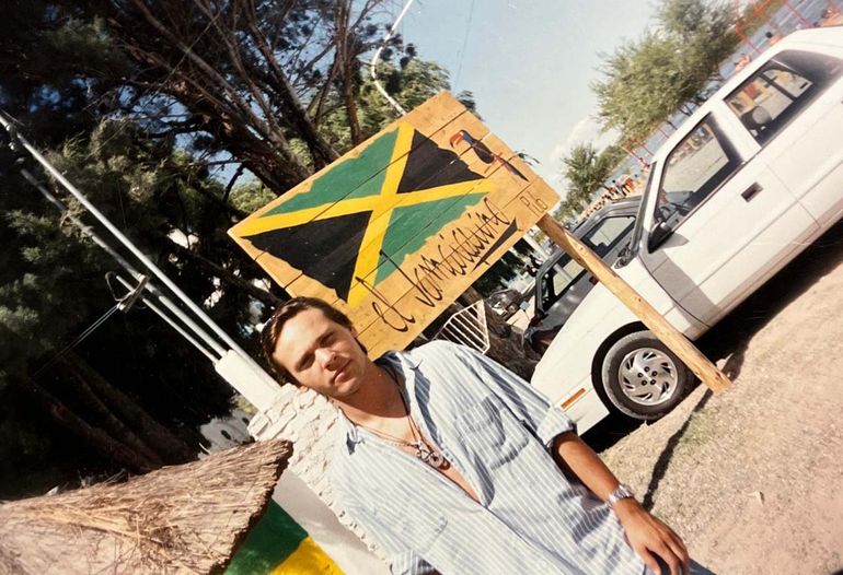 Fernando Pellín, a sus 20 años,  abrió El Jamaiquino en el año 1992. 