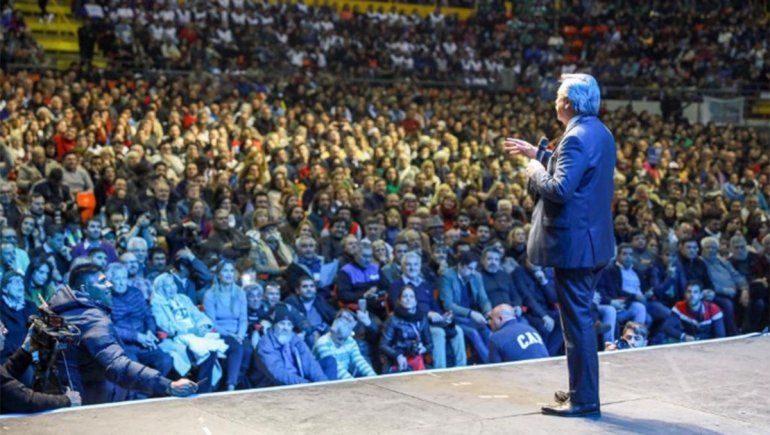 En cierre el de campaña, Alberto le pidió el voto a los cordobeses