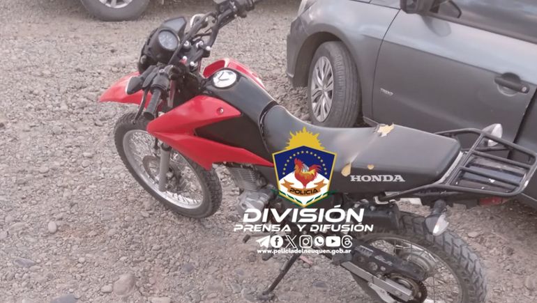 Encontraron en Barda del Medio una moto robada en Neuquén