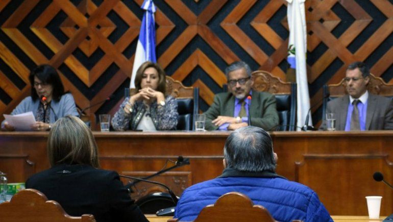 Violó a la nieta y dice que se quiere morir