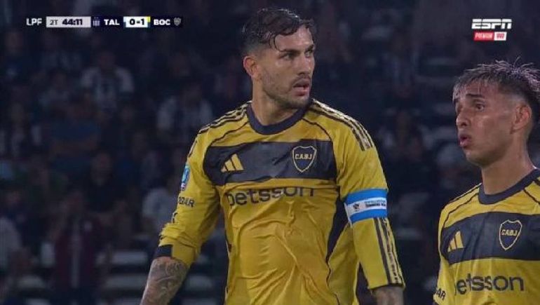 El particular motivo por el que Leandro Paredes se hizo amonestar ante Talleres