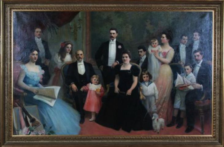 La familia Braun Menéndez nació de la unión de dos de las familias de pioneros más poderosas de la Patagonia: Mauricio Braun Hamburger y José Menéndez Menéndez. La familia Braun Menéndez nació de la unión de dos de las familias de pioneros más poderosas de la Patagonia: Mauricio Braun Hamburger y José Menéndez Menéndez.