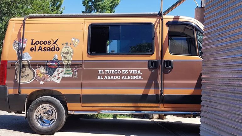 Tras solucionar el desperfecto mecánico siguieron viaje hacia Bariloche. Tras solucionar el desperfecto mecánico siguieron viaje hacia Bariloche.