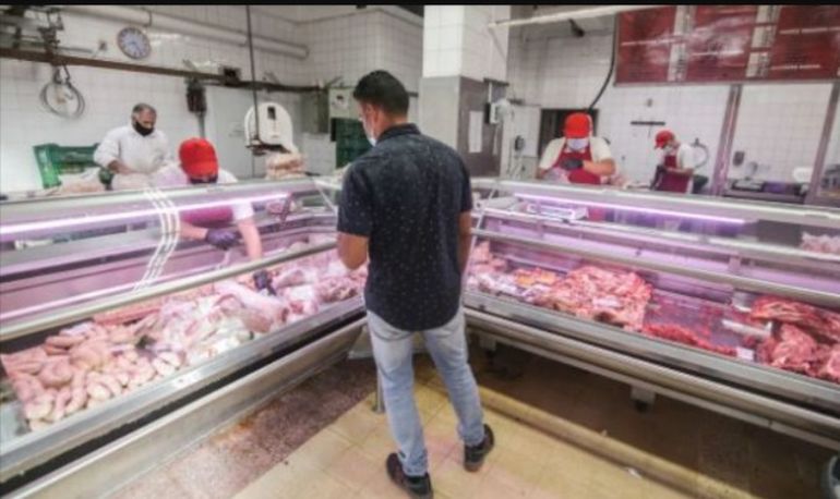 En Comodoro Rivadavia, la carne se lleva el 29% del presupuesto mensual de una familia tipo. En Comodoro Rivadavia, la carne se lleva el 29% del presupuesto mensual de una familia tipo. 