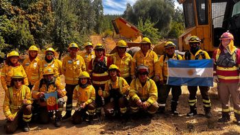 los brigadistas mapuches que combaten incendios forestales en el sur de neuquen los brigadistas mapuches que combaten incendios forestales en el sur de neuquen