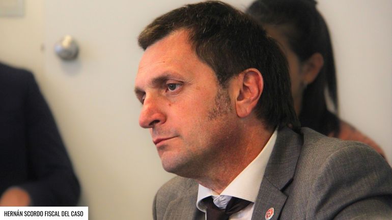 El fiscal del caso, Hernán Scordo planteó que el delito atribuido a S.P prevé un monto mínimo de 3 años de prisión y un máximo de 10 años