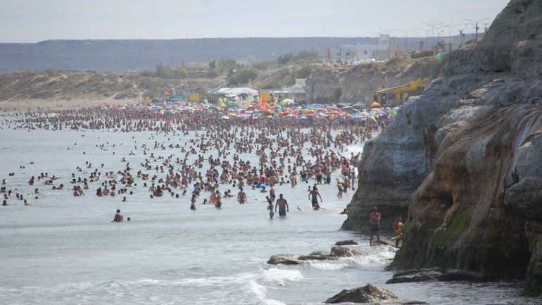 Las Grutas vive los fines de semana repleta de turistas