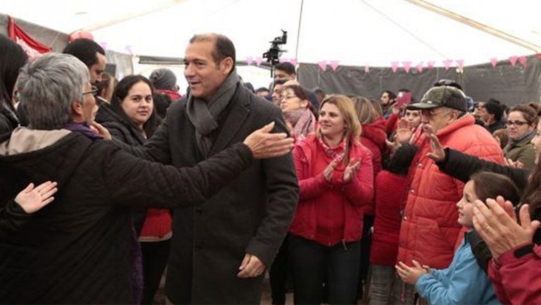 El sueño del techo propio: Gutiérrez entregó 51 casas en Zapala