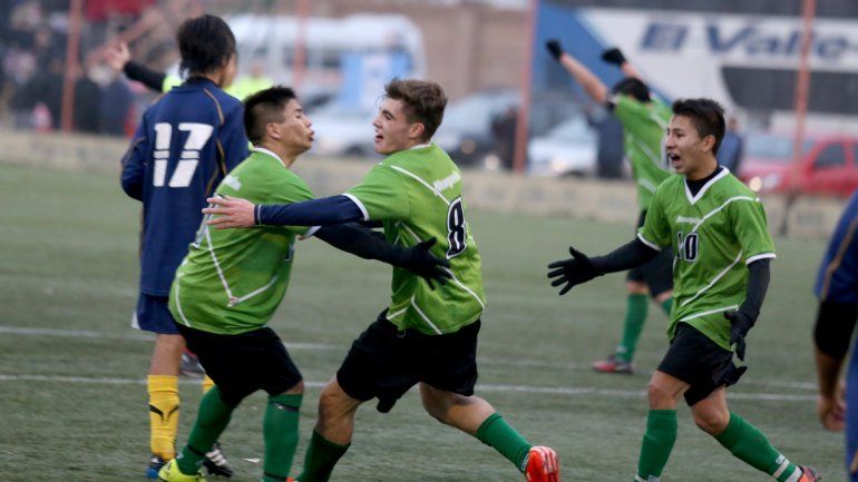 Últimas horas para que deportistas de seleccionados puedan acceder a una beca