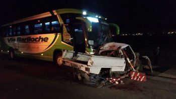 cuatro muertos en un brutal accidente en bariloche cuatro muertos en un brutal accidente en bariloche