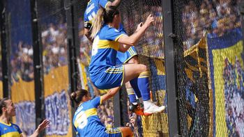 boca campeon del futbol femenino con record de publico en la bombonera boca campeon del futbol femenino con record de publico en la bombonera