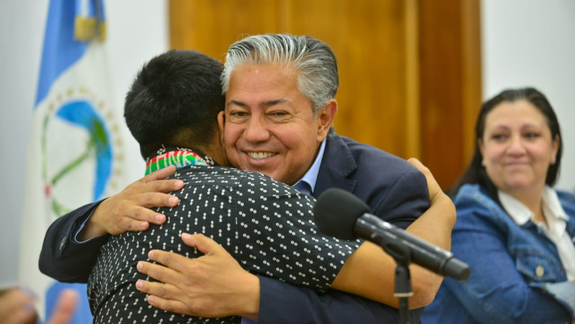 La emoción de Rolando Figueroa al anunciar una de las obras en el norte neuquino