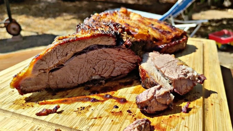 Para un asado variado, se recomienda elegir distintos cortes de carne con texturas diferentes. Para un asado variado, se recomienda elegir distintos cortes de carne con texturas diferentes.