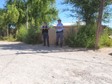 Violenta pelea en medio de la calle: un vecino llegó con un machete y la Policía demoró a dos hombres