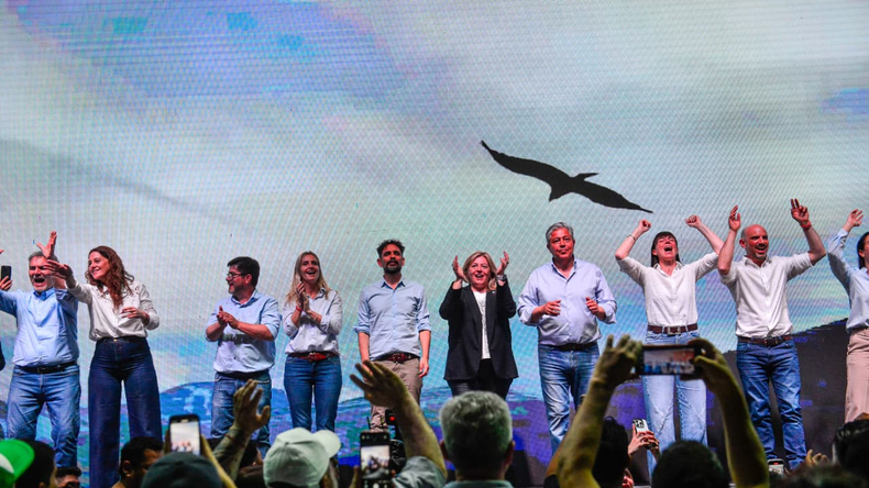 En Neuquén, los partidos políticos elaboran sus estretegias de cara al 2027. | LM Neuquen En Neuquén, los partidos políticos elaboran sus estretegias de cara al 2027.