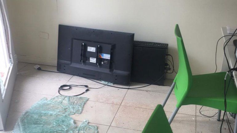 Intentaron robar un televisor y un CPU de la Casa de Plottier