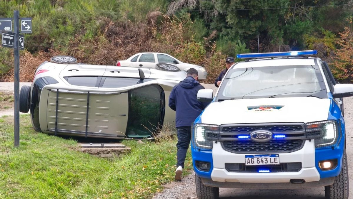 Una mujer giró de golpe