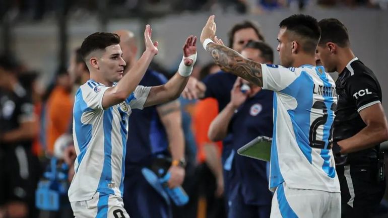 Lautaro Martínez y Julián Álvarez Lautaro Martínez y Julián Álvarez