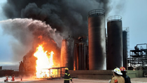absolvieron a cinco imputados por la explosion de nao en plaza huincul que causo tres muertes absolvieron a cinco imputados por la explosion de nao en plaza huincul que causo tres muertes