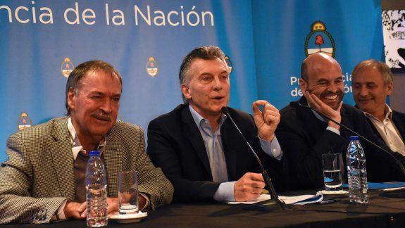 Macri estuvo en Córdoba. Es fundamental que bajen los impuestos, dijo.