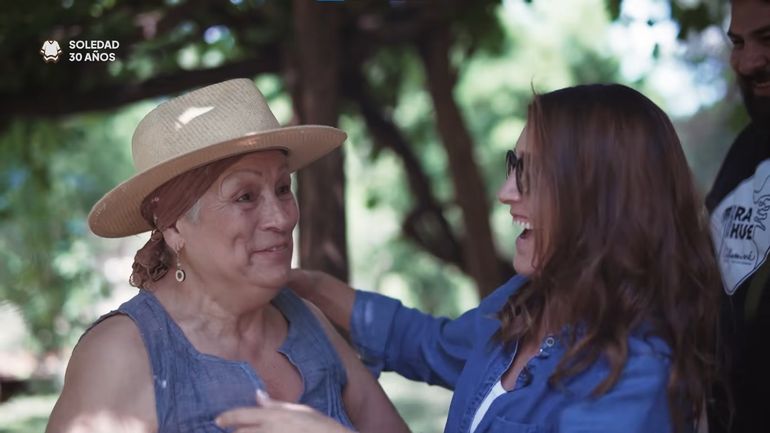 Soledad Pastorutti lleg{o a Neuquén con su gira por 30 pueblos de Argentina.