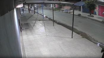 El policía quedó detenido tras el tiroteo en González Catán y ahora la Justicia analiza su accionar. El policía quedó detenido tras el tiroteo en González Catán y ahora la Justicia analiza su accionar.