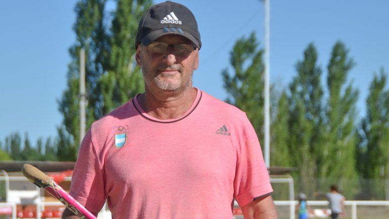 Gabriel Minadeo ofreció una clínica en Independiente.&nbsp;